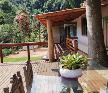 Domingos Martins House | Sítio Colinas Hand