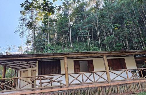 Santa Teresa House | Sítio das Águas