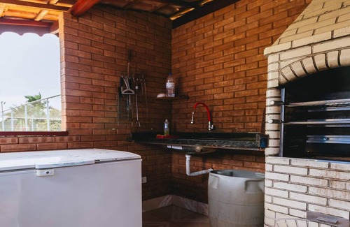 Terra Preta House | Sítio em Mairiporã com piscina e muito conforto