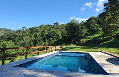 Petropolis Cottage | Sítio Petrópolis/areal - Recanto dos Tucanos