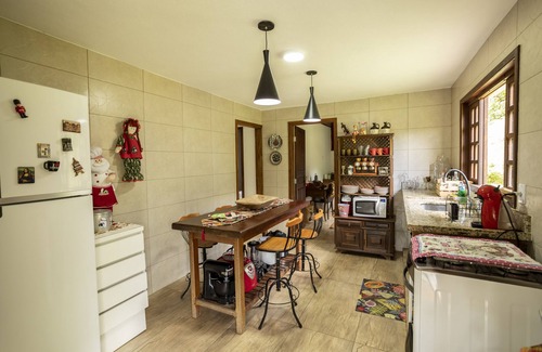Monteiro Lobato Cottage | Sítio Tia Anastácia - Gatehouse