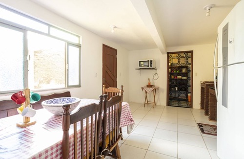 Monteiro Lobato Ski Chalet | Sítio Tia Anastácia - Chalet Nastácia