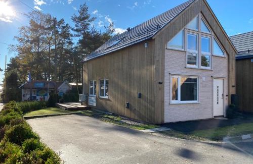 Ny Hellesund House | Sørlandet, nær stranden og Kristiansand dyrepark