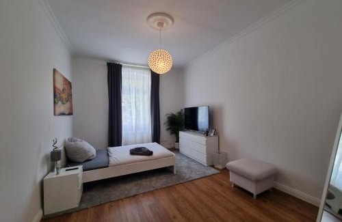 Alt-Muhlburg House | Süße Marie