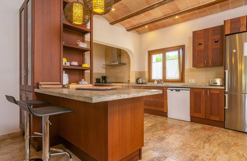 Felanitx Villa | S'ALBARCOQUER - Stunning villa with private swimming pool and free WiFi