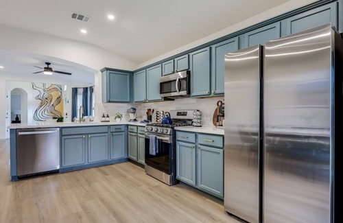 Olympic Heights House | S.ATX mins to Dwtn, Kyle, Buda| Long stays w/Dog