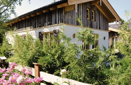 Egern Apartment | s' Große - Die Zwei Chalets am Tegernsee