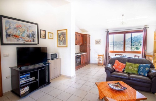 Cardedu House | S'omu e Fideli, first floor flat with private garden