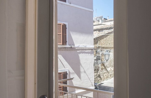Sirolo Apartment | S186 - Sirolo, wonderful sky-earth in the historic center