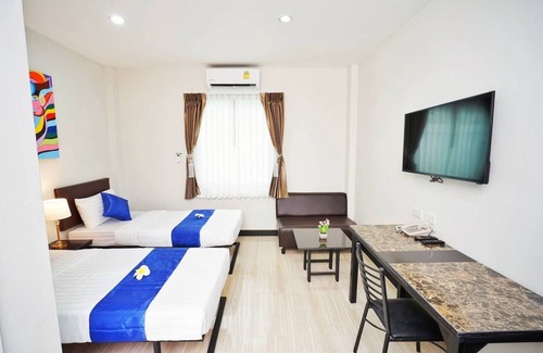 Sanambin Hotel | Sabai Twin Bed +Massage 30 Mins 1 pax + Breakfast