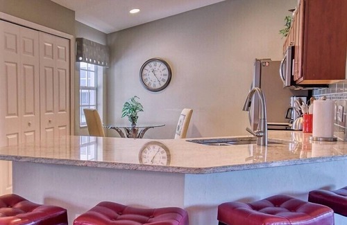 Majestic Palms House | Sabal Pointe at Majestic Palms 1004 Near beach Townhome. Sanibel/Captiva/Fort