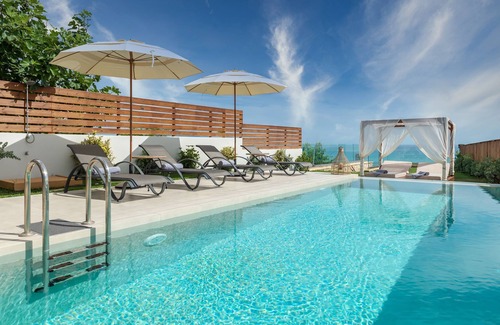 Psarou Villa | Sabbia D'oro Beach Villa