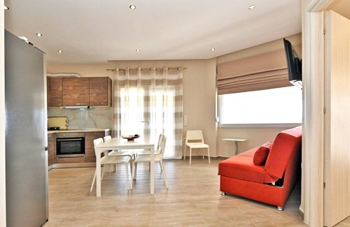 Nea Moudania Apartment | Sabbia Seafront Apartment 3 by RentalsPro