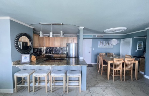 Villa Sabine Condo | Sabine 4D, Waterfront, Sleeps 6-Corner Unit -Sunset Views from every room!