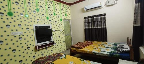 Ghatgan House | Sabitri Guest House and Hotel