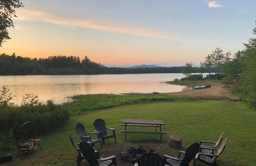Lake Pleasant House | Sacandaga Lakehouse with 300’ direct lakefront!