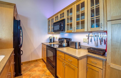 Rangeley Condo | Saddleback - Rock Pond Condo Green Drake #5 - Ski in/Ski out!