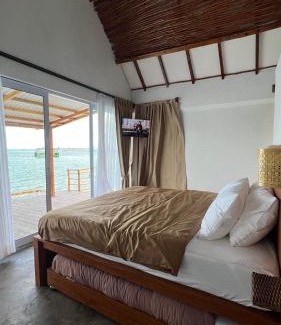 Telukbakau Resort | Sadi Beach House