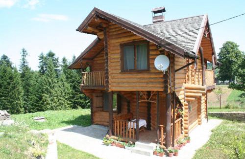 Skhidnytsya House | Sadyba Drymba