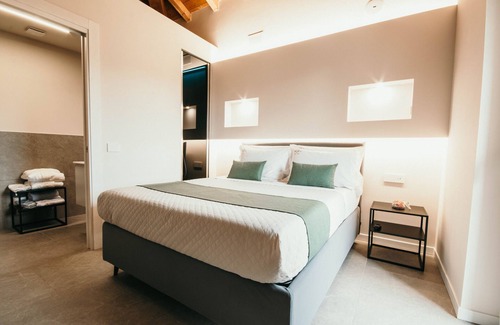 Solcio Bed & Breakfast | Safari Suite in Gio&Leo GuestHouse - Lakeside L&B