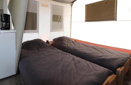 Twijzel Other | Safari Tent in Friesland near Nature, cleaning included