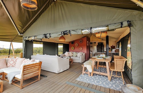 Little Walsingham Ski Chalet | Safari Tent in Stiffkey Valley with Fire Pit