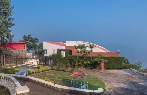 Wai Villa | SaffronStays Aurelia, Panchgani - Balinese villa with breathtaking valley views