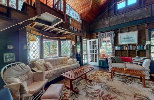 Brunswick House | Saganook