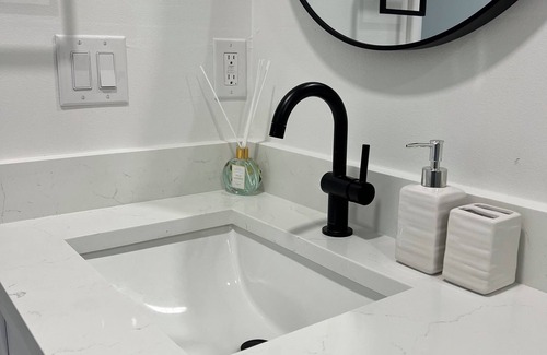 Riviera Beach Apartment | Sage By the Sea