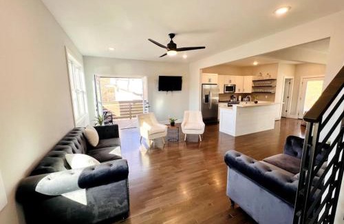 Woodfin House | Sage House