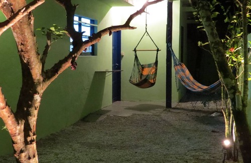 Barra do Sahy House | SAHY BAR ONLY 40 METERS FROM THE BEACH / air-conditioned