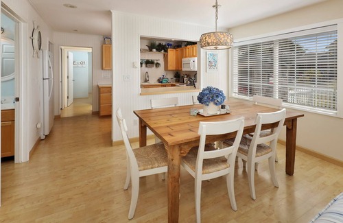 Pacific Beach Cottage | Sail Away Cottage - "This house is FANTASTIC!"