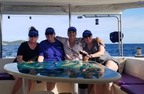 St. George's Boat Rental | Sailing the Grenadines on this 5 star floating resort. All inclusive Capt & Chef