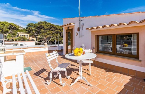 Sant Elm House | Sailor's house in front of the island of dragonera