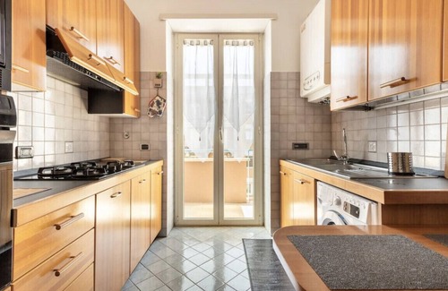 Quartiere XIII Aurelio Apartment | SAINT PETER BEAUTIFUL VIEW
