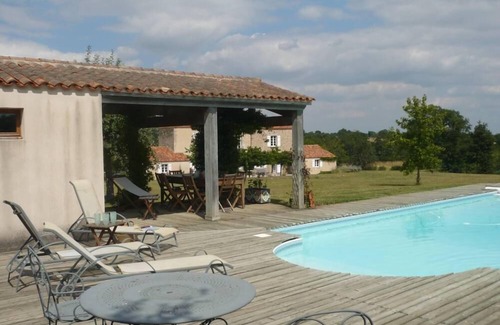 Saint-Vincent-sur-Graon House | Saint Vincent Sur Graon: House of character, Countryside and Sea.