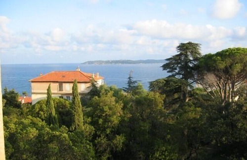 Sainte-Maxime City Centre House | Sainte Maxime: Mansion - STE MAXIME