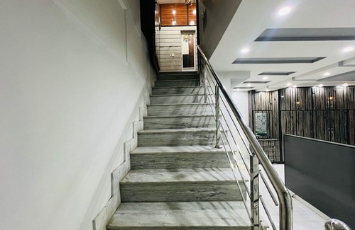Faisalabad House | SAKOON stays in Faisalabad n2-bedroom house in cool Faisalabad with WiFi, AC