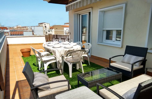 Labradores Apartment | Salamanca: PENTHOUSE APARTMENT WITH LARGE TERRACE, NEWLY RENOVATED, IN THE CENTER OF SALAMANCA