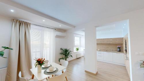 Galanta Apartment | SALAN Apartman GALA