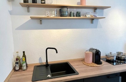 Sudweststadt Apartment | Salier Blue, Zentrum Karlsruhe, Schick und Modern!