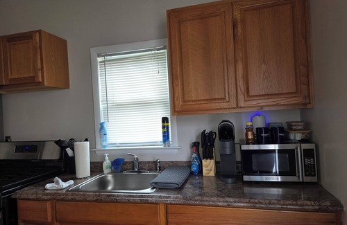 Egg Harbor City House | Sallie Cozy Burrow Guest House 20 minutes from Atlantic City