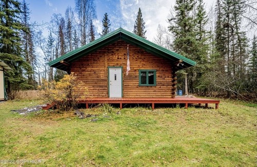 Soldotna Cabin | Salmon Slayer Cabin!