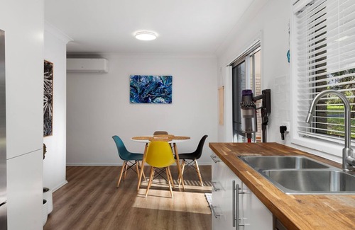 Pearl Beach House | Salt and Stone Modern Pearl Beach Stay 2 Mins to Ocean