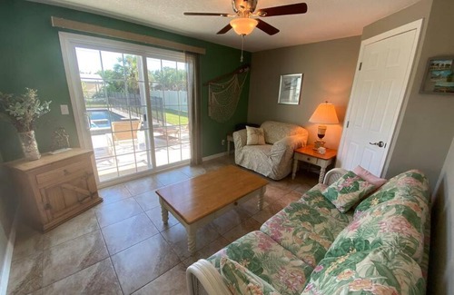 Venice House | Salt water pool house near beach for monthly rental