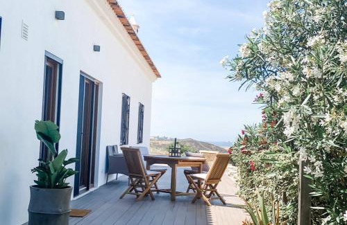 Aljezur House | Salthouse Portugal - Stylish Duplex Apartment