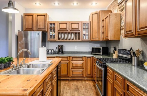 Saluda House | Saluda Proper | Contemporary Home in Downtown Saluda with Hot Tub
