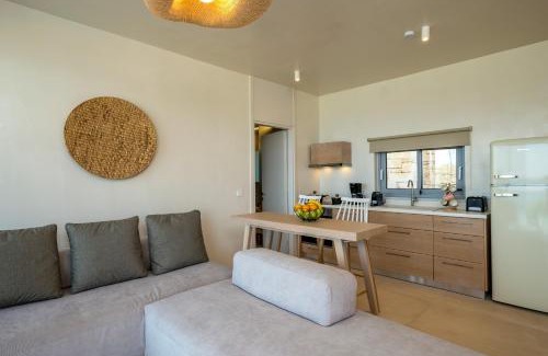 Frangokastellon Apartment | Salvia Luxury Collection Suites