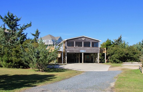 Salvo House | SALVO STARRY NIGHTS: The reviews are in: Short Walk to Beach & Super Clean!