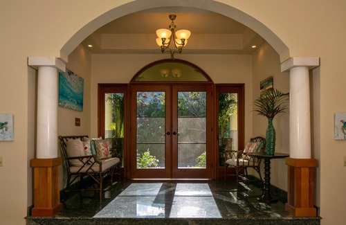Hart Bay Villa | Samba Azul~ Convenient location and beautiful sunsets